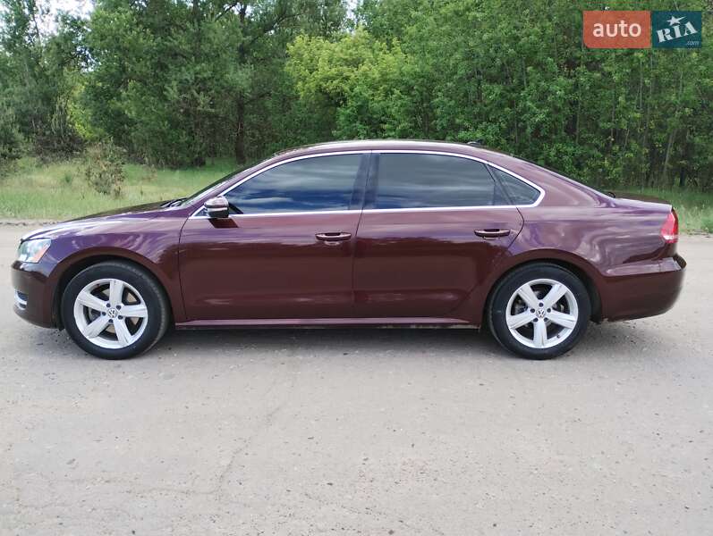Седан Volkswagen Passat 2013 в Ахтырке