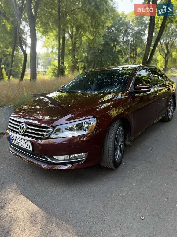 Седан Volkswagen Passat 2013 в Глухове