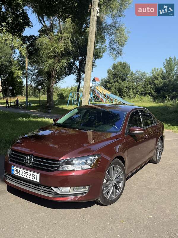 Седан Volkswagen Passat 2013 в Глухове