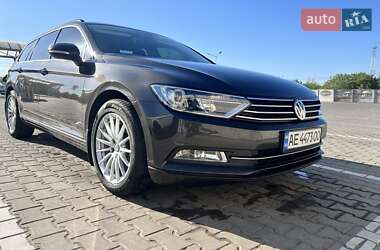 Универсал Volkswagen Passat 2016 в Кривом Роге