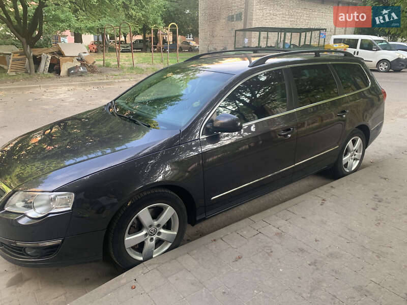 Универсал Volkswagen Passat 2010 в Львове