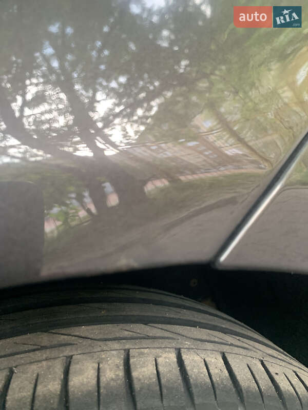 Универсал Volkswagen Passat 2010 в Львове