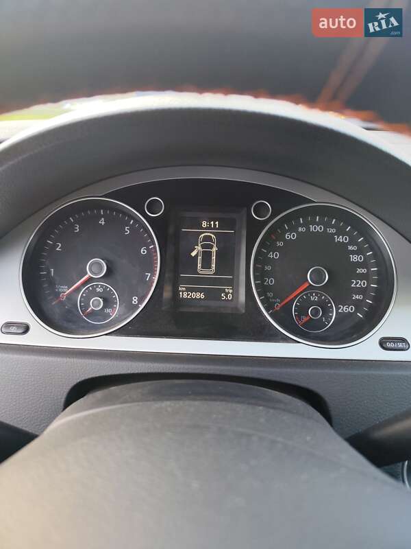 Универсал Volkswagen Passat 2009 в Тернополе