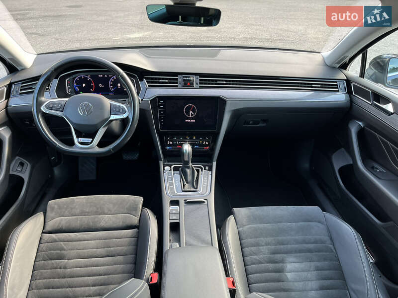 Универсал Volkswagen Passat 2020 в Ковеле