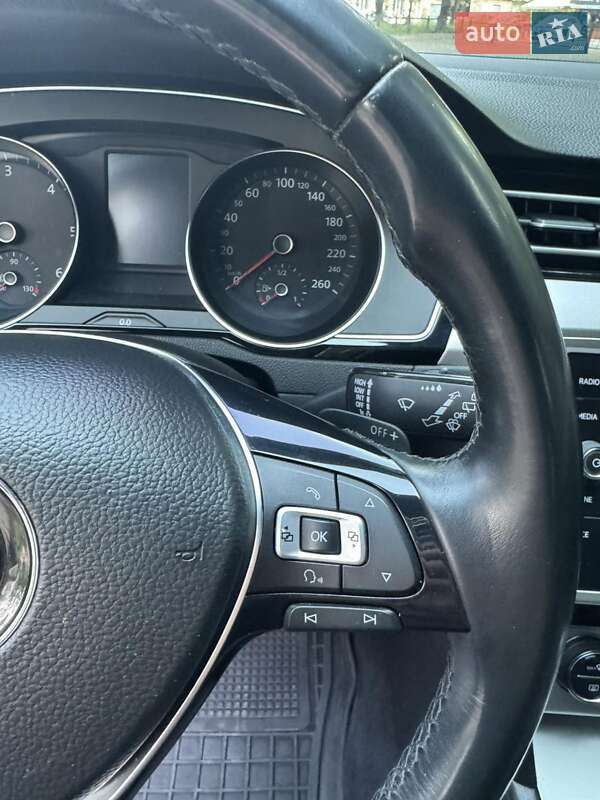 Універсал Volkswagen Passat 2017 в Ніжині