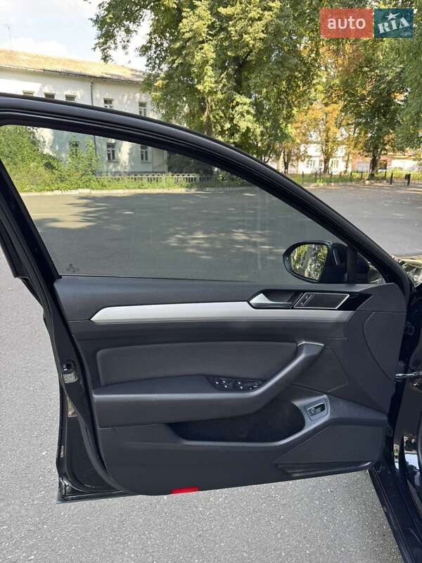 Універсал Volkswagen Passat 2017 в Ніжині