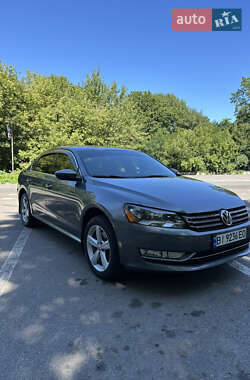 Седан Volkswagen Passat 2012 в Полтаве