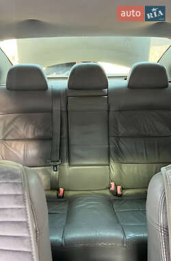 Седан Volkswagen Passat 2003 в 