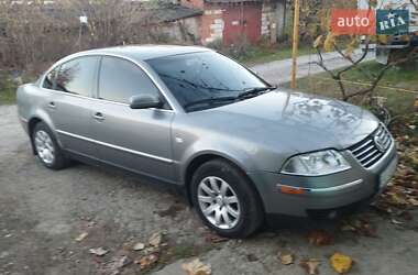 Седан Volkswagen Passat 2003 в Борщеві