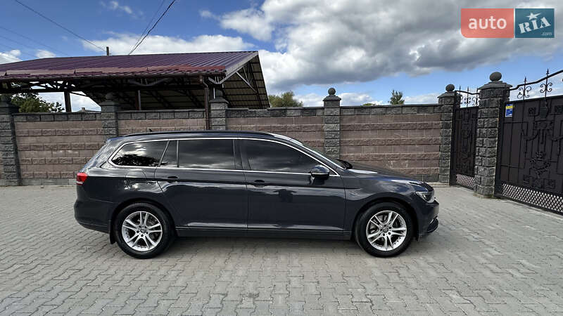 Универсал Volkswagen Passat 2016 в Ровно