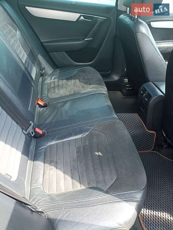 Универсал Volkswagen Passat 2012 в Шептицькому