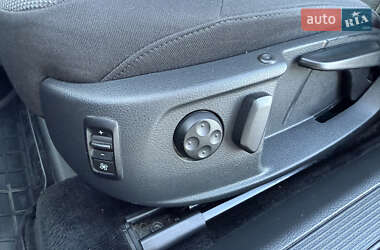 Универсал Volkswagen Passat 2011 в 