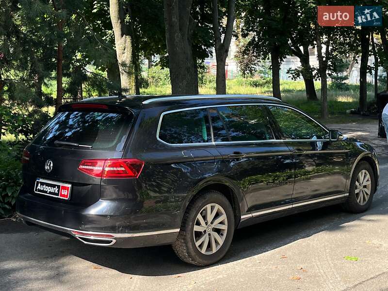 Універсал Volkswagen Passat 2019 в Києві
