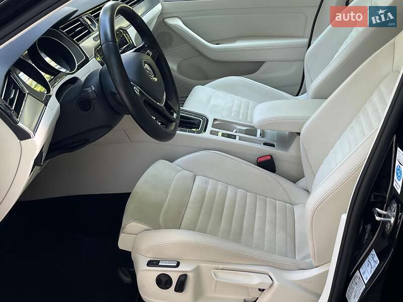 Універсал Volkswagen Passat 2019 в Києві