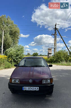 Седан Volkswagen Passat 1988 в Броварах