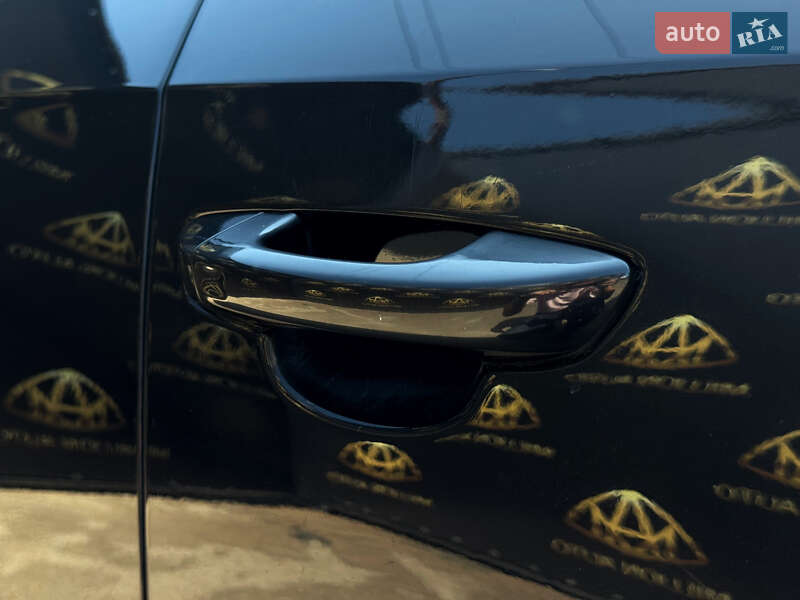 Седан Volkswagen Passat 2017 в Киеве