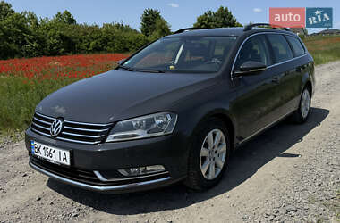 Універсал Volkswagen Passat 2014 в Вараші