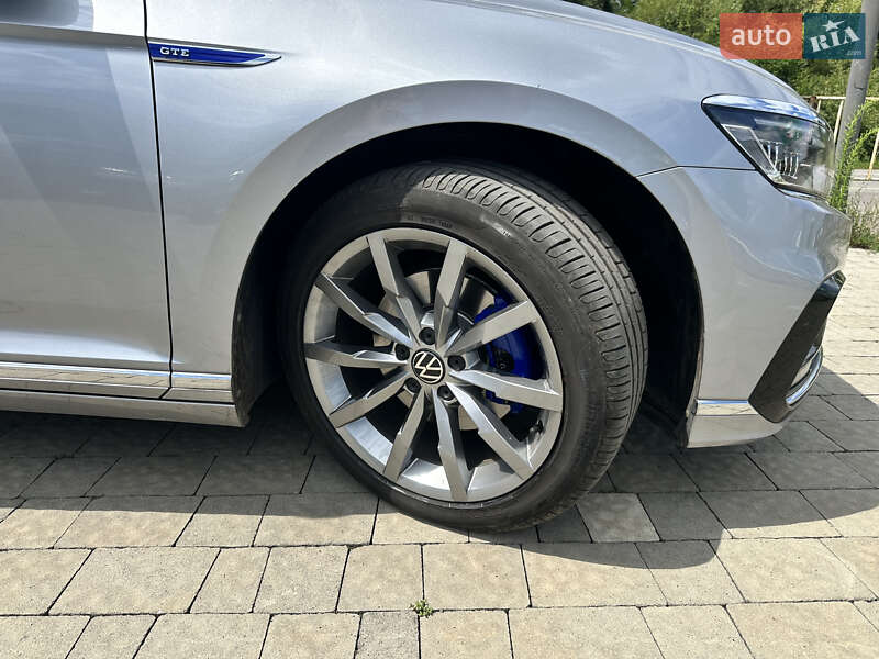 Универсал Volkswagen Passat 2021 в Иршаве