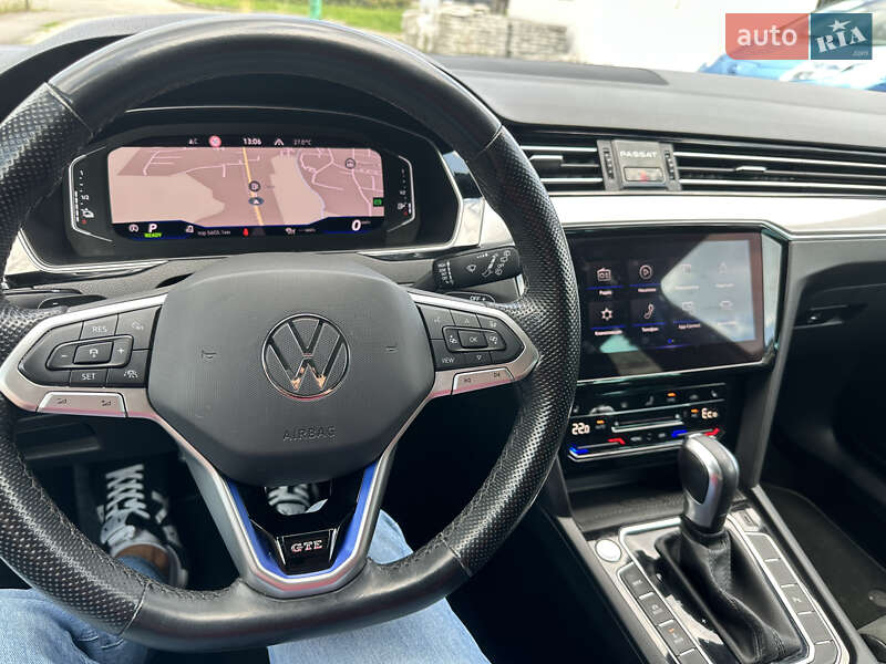 Универсал Volkswagen Passat 2021 в Иршаве