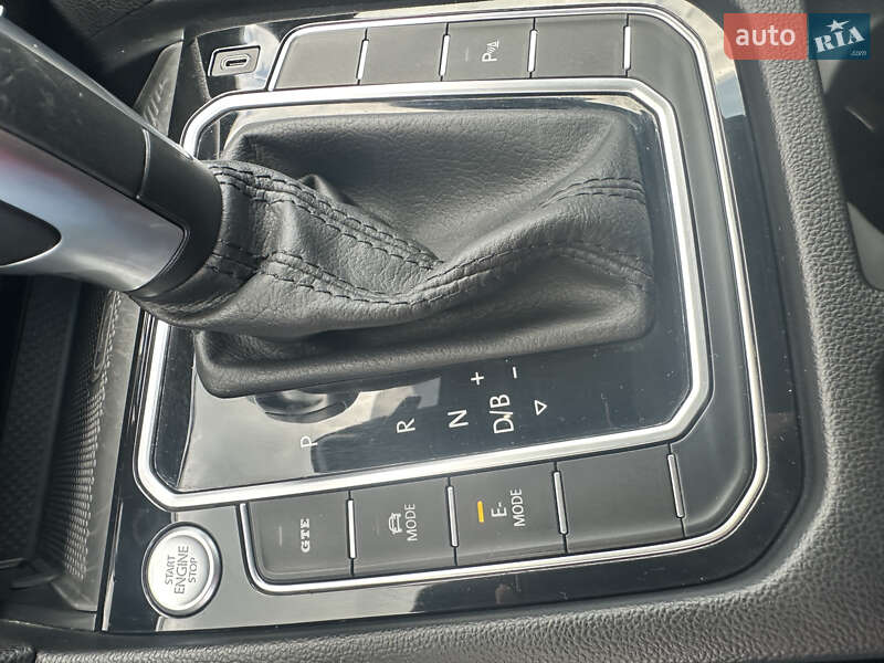 Универсал Volkswagen Passat 2021 в Иршаве