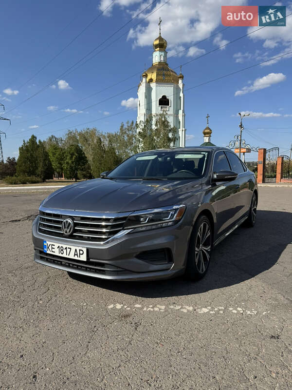 Volkswagen Passat 2021