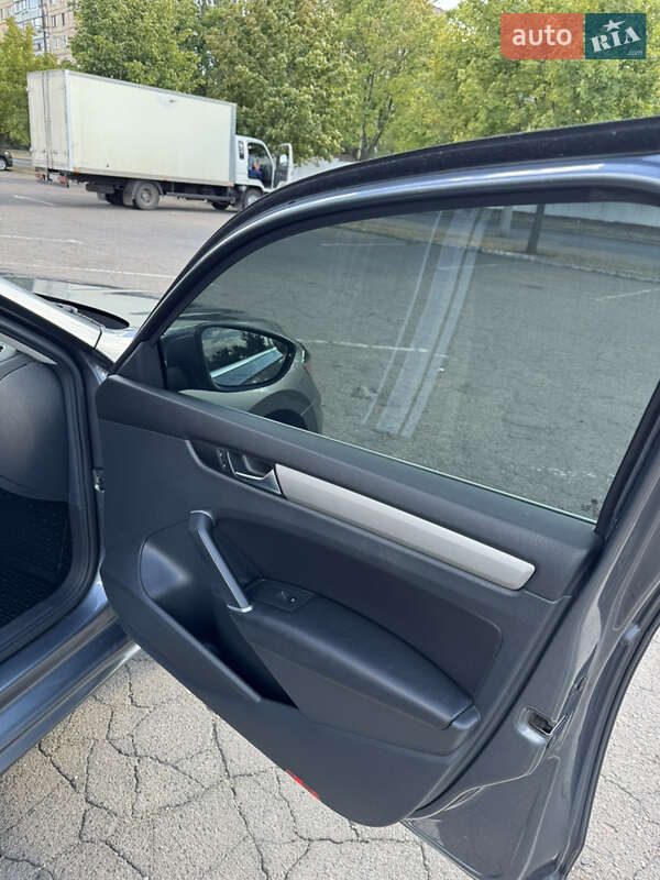 Седан Volkswagen Passat 2021 в Кривом Роге фото 30 Седан Volkswagen Passat 2021 в Кривом Роге
