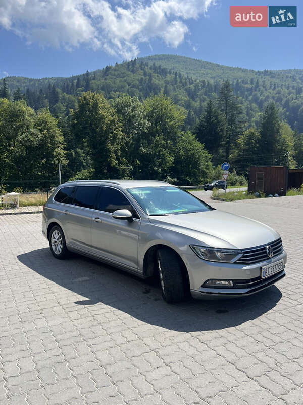 Універсал Volkswagen Passat 2016 в Яремчі