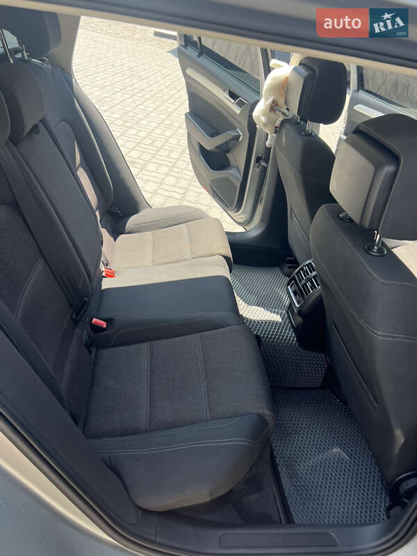 Універсал Volkswagen Passat 2016 в Яремчі