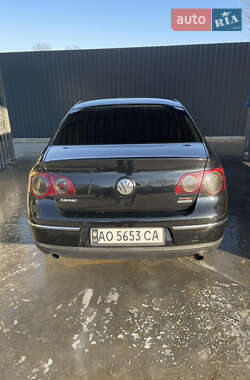 Седан Volkswagen Passat 2006 в Тячеві