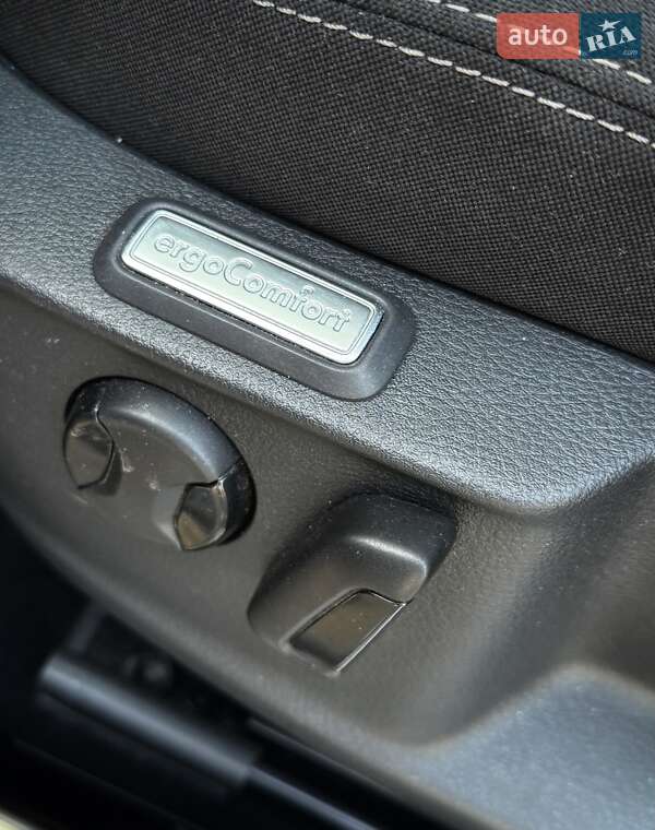 Універсал Volkswagen Passat 2019 в Дніпрі