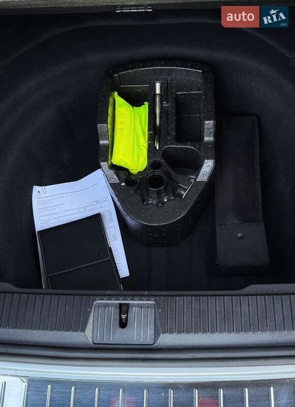 Універсал Volkswagen Passat 2019 в Дніпрі