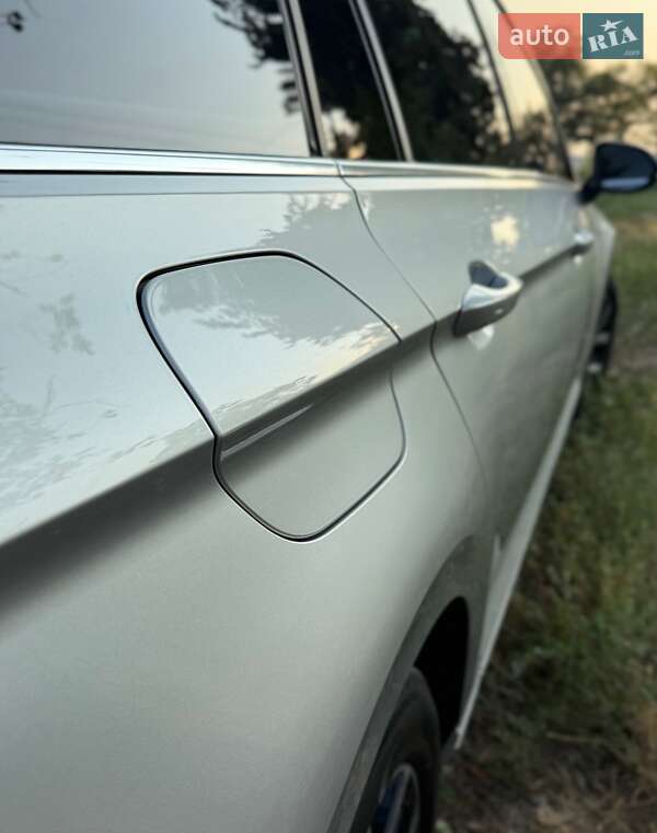 Універсал Volkswagen Passat 2019 в Дніпрі