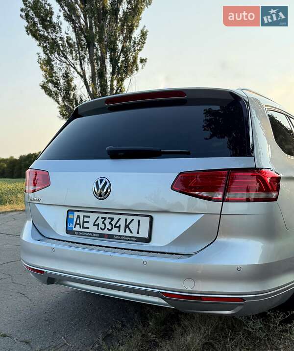 Універсал Volkswagen Passat 2019 в Дніпрі