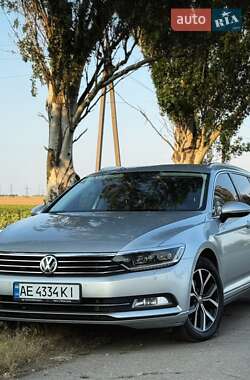 Універсал Volkswagen Passat 2019 в Дніпрі