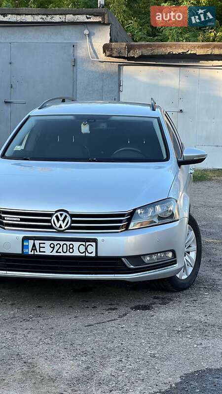 Универсал Volkswagen Passat 2013 в Павлограде