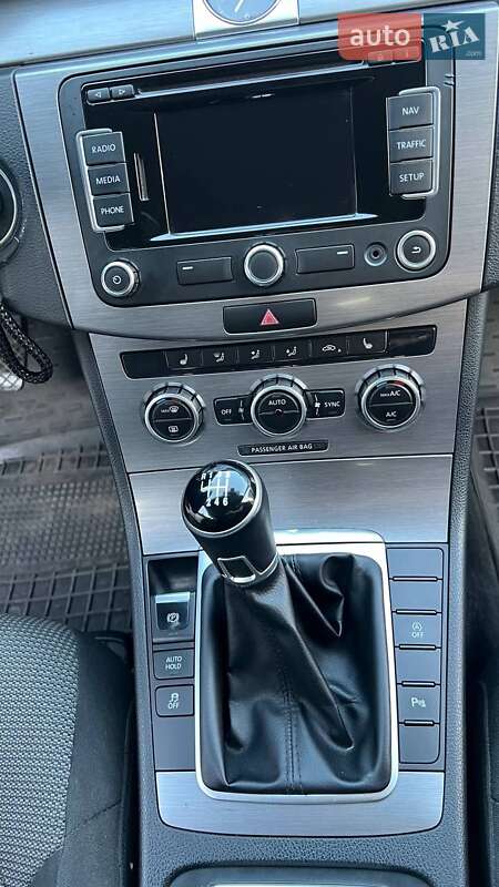 Универсал Volkswagen Passat 2013 в Павлограде