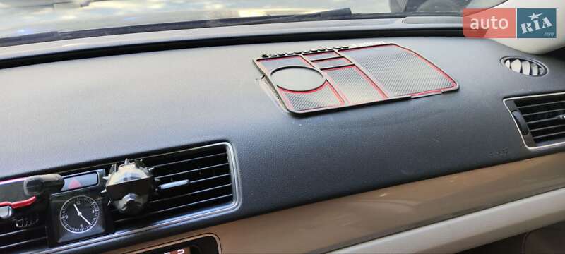 Седан Volkswagen Passat 2013 в Киеве