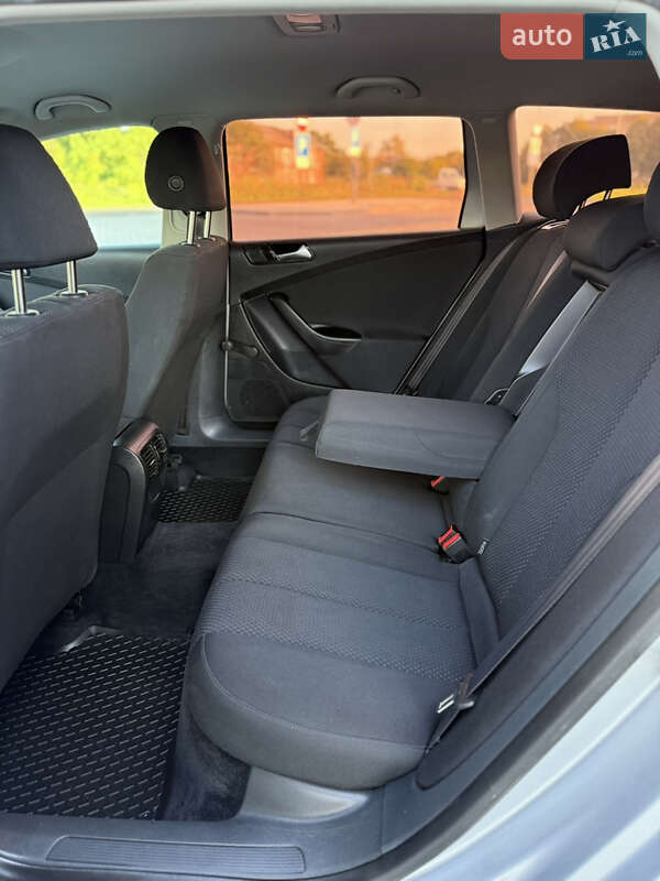 Универсал Volkswagen Passat 2009 в Владимире