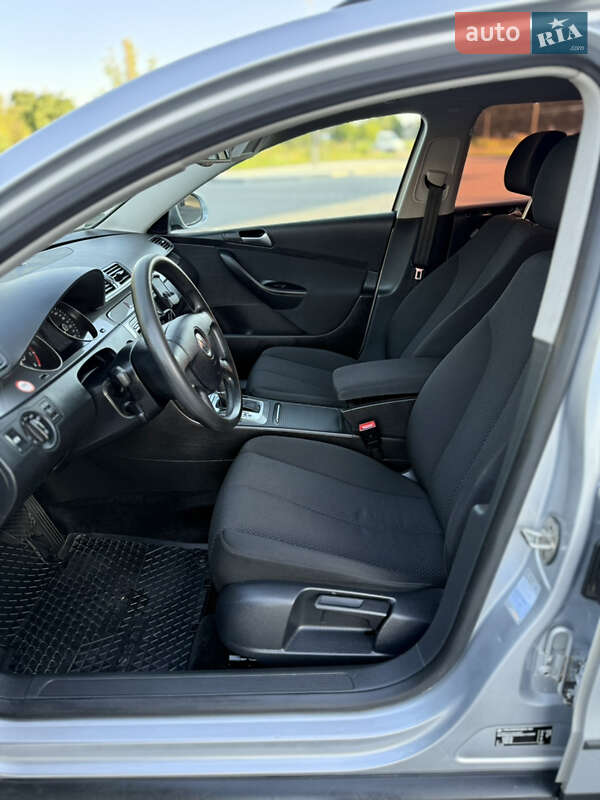 Универсал Volkswagen Passat 2009 в Владимире