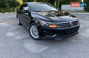 Седан Volkswagen Passat 2017 в Лубнах