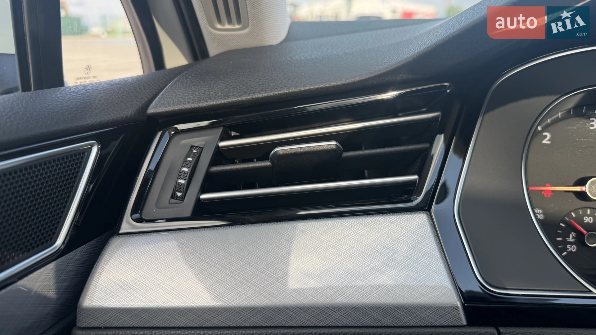 2020 Volkswagen Passat - мініатюра 39