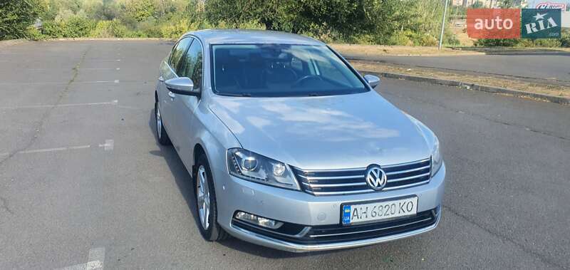 Седан Volkswagen Passat 2011 в Кривом Роге фото 2 Седан Volkswagen Passat 2011 в Кривом Роге