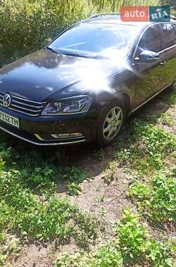 Універсал Volkswagen Passat 2012 в Бахмачі