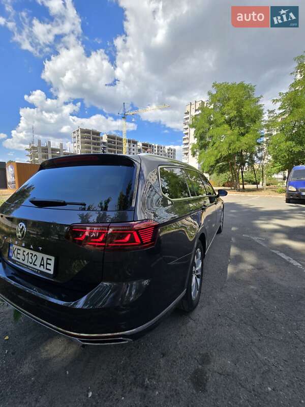 Универсал Volkswagen Passat 2019 в Днепре