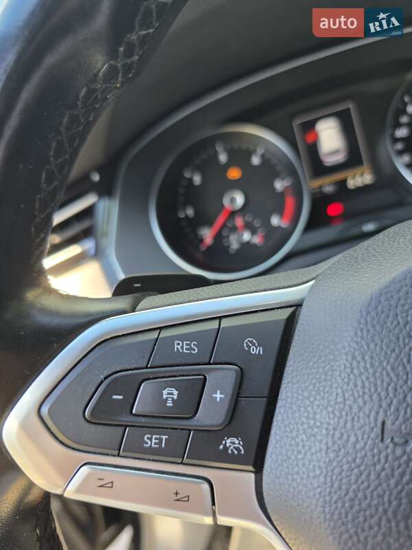 Универсал Volkswagen Passat 2019 в Днепре