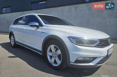 Універсал Volkswagen Passat 2016 в Києві