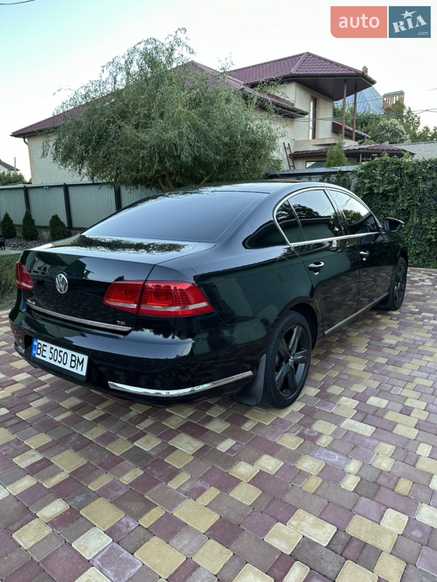 Volkswagen Passat 2011 VIN WVWZZZ3CZBP328067 фото оголошення 10 з 33