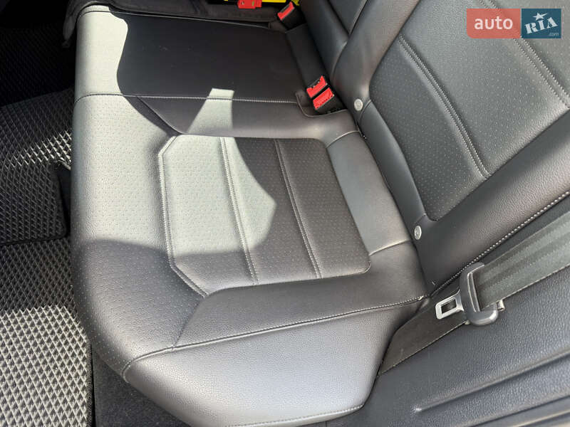 Седан Volkswagen Passat 2018 в Кривому Розі