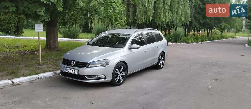Универсал Volkswagen Passat 2010 в Киеве