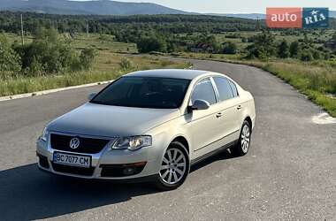 Седан Volkswagen Passat 2008 в Дрогобыче